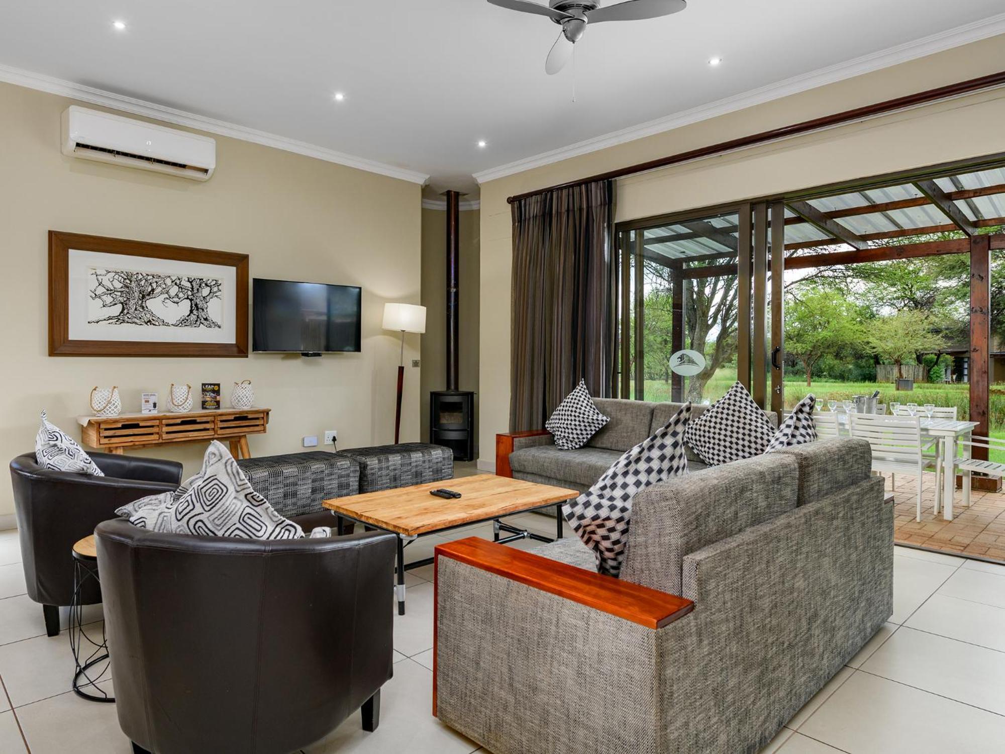 Monomotapa Village @ Legend Golf&Safari Resort Golders Green Esterno foto